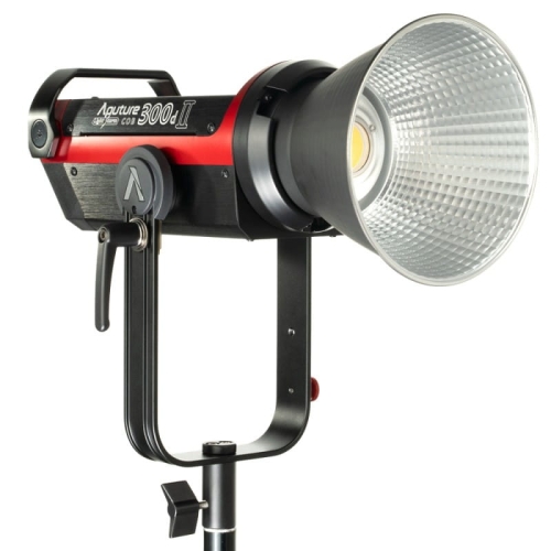 lampa-led-aputure-light-storm-ls-c300-d-ii-v-mount.jpg